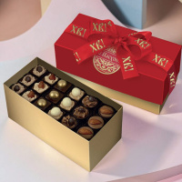 Набор конфет ручной работы и сухофруктов