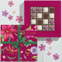 Суфле в горьком шоколаде со вкусом «Игристого розе»,мармелад со вкусом «Сливочная намелака», «Голубика»