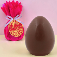 Яйцо из молочного шоколада в мешочке