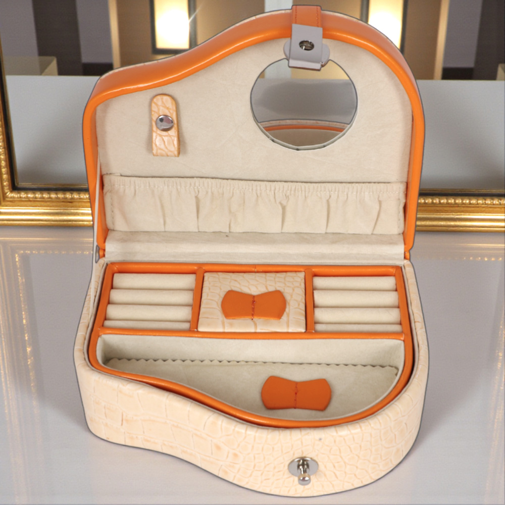 Шкатулка для украшений оранжевая 21х12х8 см