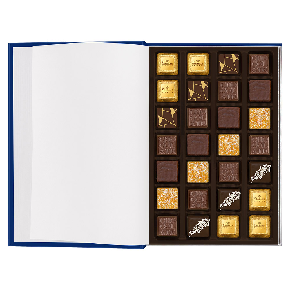 Книга с конфетами ассорти, банановое суфле, мягкий грильяж, мармелад апельсиновый 270г