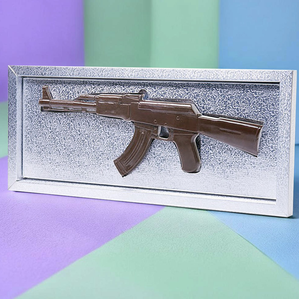 Шоколад молочный автомат Калашникова 505г