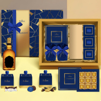 Набор: шоколад горький, конфеты марципановые, сухофрукты, драже