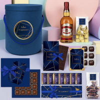 Набор: конфеты ассорти, мармелад-суфле, сухофрукты