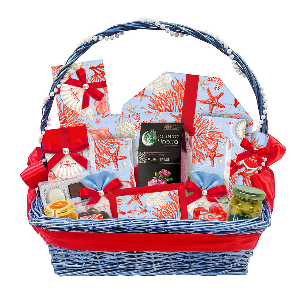 Корзина: шоколад, драже, мармелад, шоколадные конфеты ассорти, чай, оливки, варенье