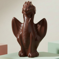 Скульптура из горького шоколада дракон 150г