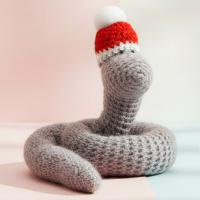 Мягкая игрушка змея серая