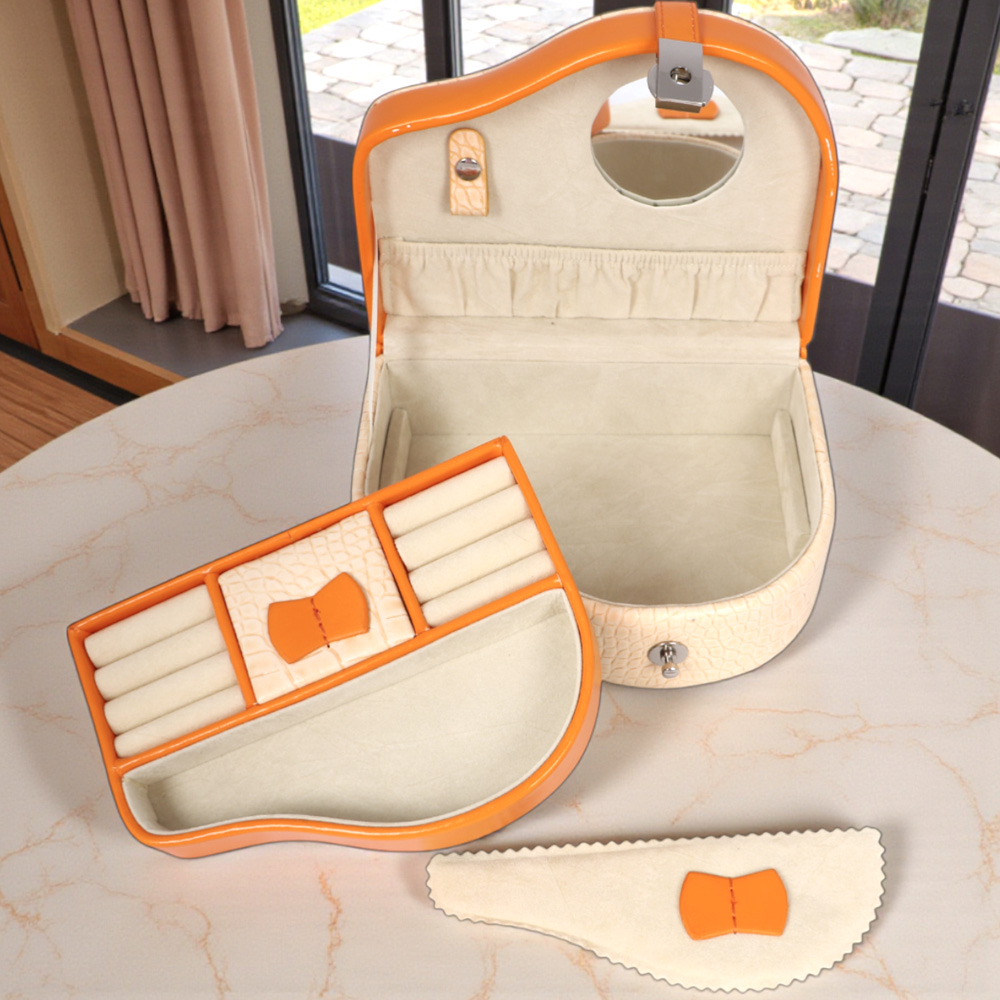 Шкатулка для украшений оранжевая 21х12х8 см