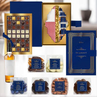 Набор: шоколадные конфеты ассорти, цукаты, драже