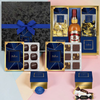 Набор: конфеты марципановые, сухофрукты в шоколаде, ассорти