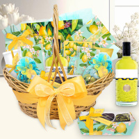 Корзина: шоколад, конфеты, оливки, кофе