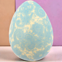 Яйцо шоколад белый фигурный с декором