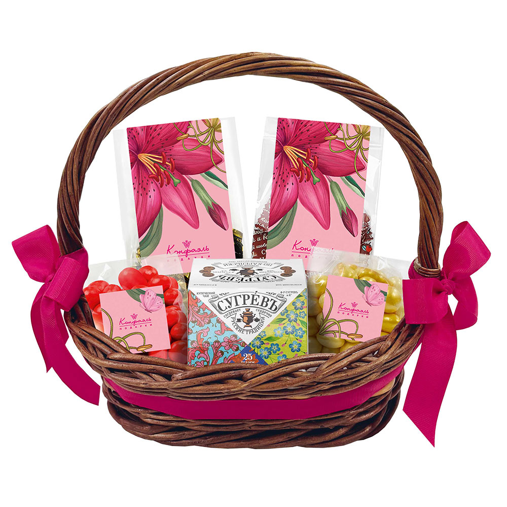Корзина: драже, конфеты глазированные, чай