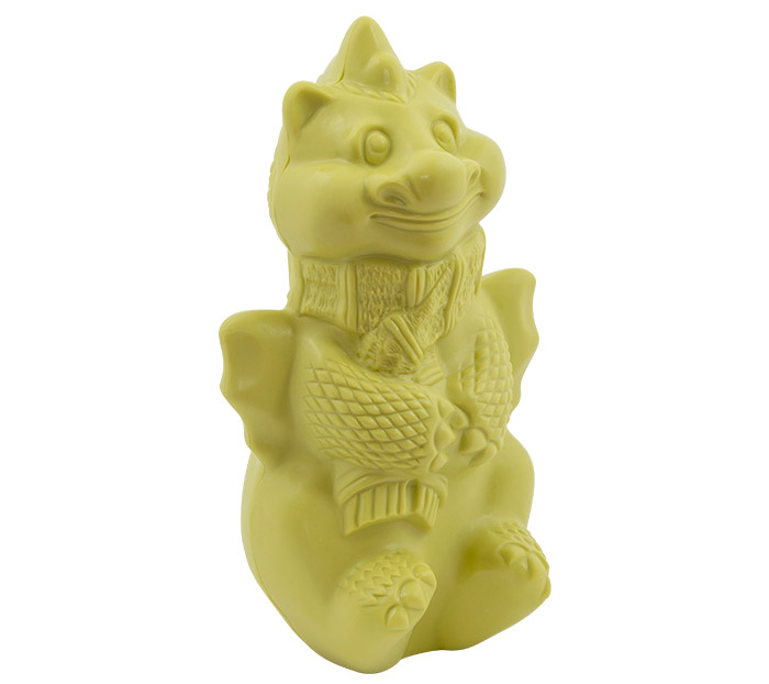 Скульптура из белого шоколада с яблоком дракон 500г