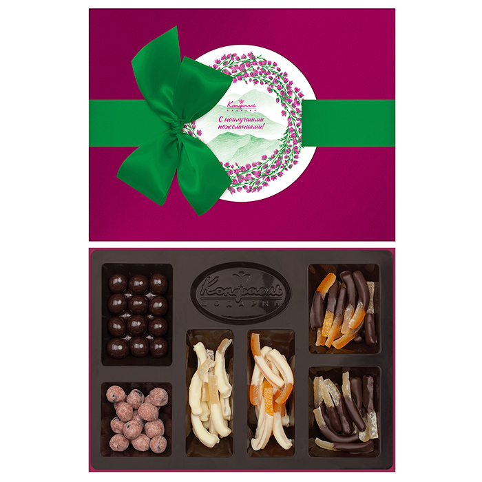 Подарочный набор цукатов и драже в шоколаде Подарочный набор цукатов и драже в шоколаде