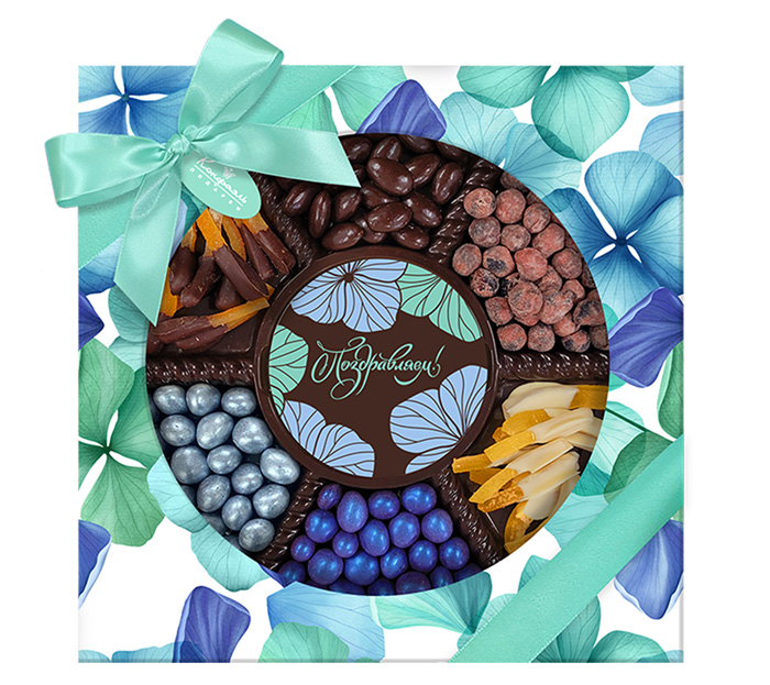 Набор шоколада, цукатов, драже