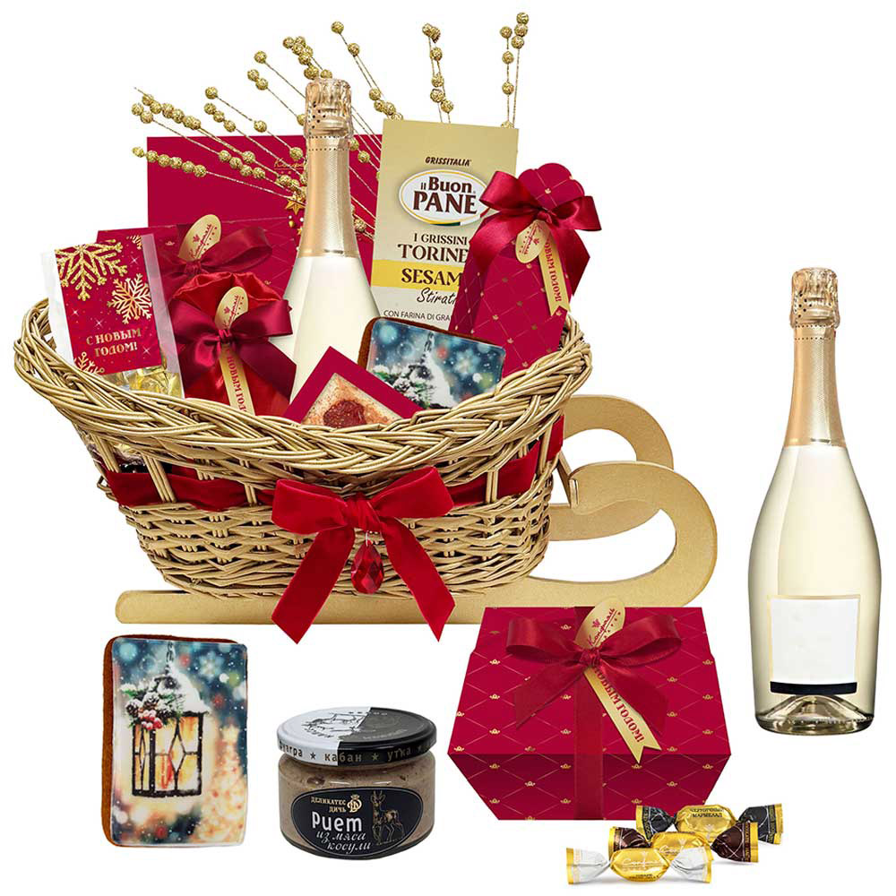 Санки с конфетами: ассорти, суфле, драже, шоколад, хлебные палочки, риет из мяса косули с грушей и мягким сыром, пряник из коллекции Царственная зима Санки с конфетами: ассорти, суфле, драже, шоколад, хлебные палочки, риет из мяса косули с грушей и мягким сыром, пряник из коллекции Царственная зима