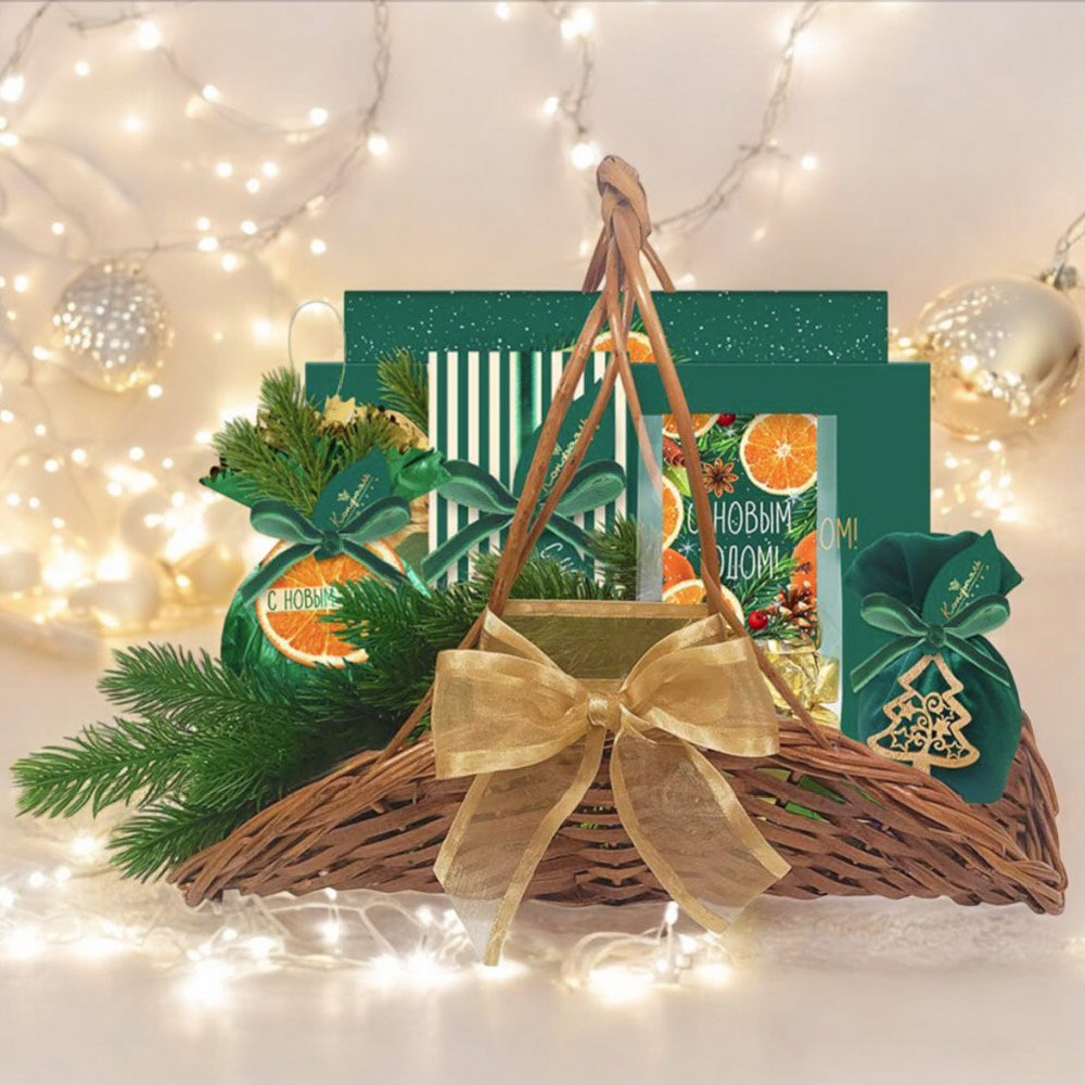 Корзина с конфетами: ассорти, суфле, шоколад, мармелад, драже из коллекции Цитрусовая зима Корзина с конфетами: ассорти, суфле, шоколад, мармелад, драже из коллекции Цитрусовая зима