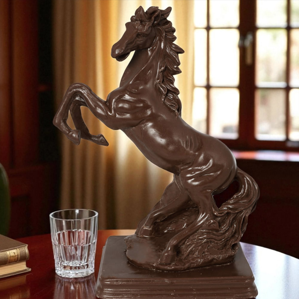 Шоколад молочный Конь на дыбах малый 180г из коллекции Символы года 2026 Шоколад молочный Конь на дыбах малый 180г из коллекции Символы года 2026