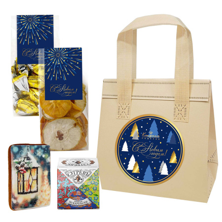 Сумочка с конфетами: мармелад, фруктовые чипсы, пряник, чай Сумочка с конфетами: мармелад, фруктовые чипсы, пряник, чай