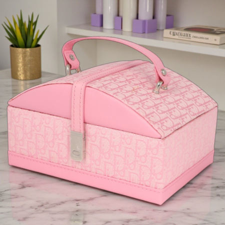 Шкатулка для украшений розовая 16х11,5х9см 