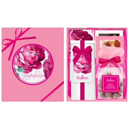 Набор цукатов, шоколада, конфет, кофе