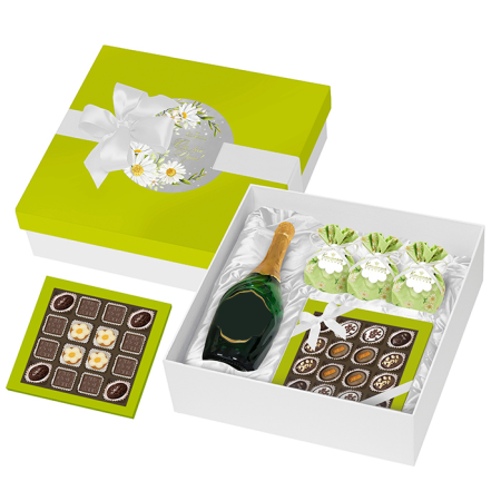 Подарочный набор: конфеты ручной работы, ассорти и драже Подарочный набор: конфеты ручной работы, ассорти и драже