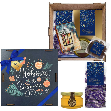 Набор с конфетами: сухофрукты, мармелад-суфле, драже, мед