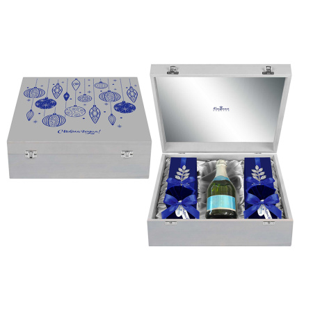 Шкатулка с конфетами суфле-безе, мягкий грильяж, драже