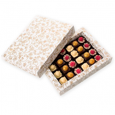 Средний набор конфет ручной работы третий номер