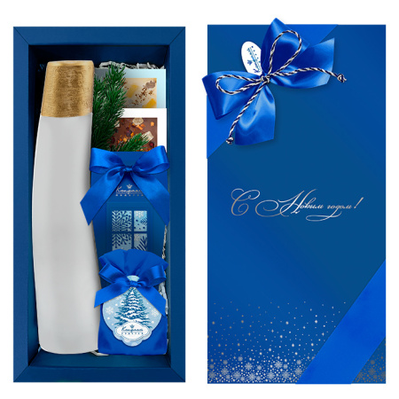 Зимний подарочный набор: шоколад, драже, конфеты 325г