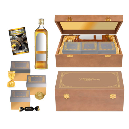 Шкатулка с конфетами ассорти, марципановыми