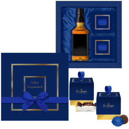 Набор: сухофрукты, марципановые конфеты