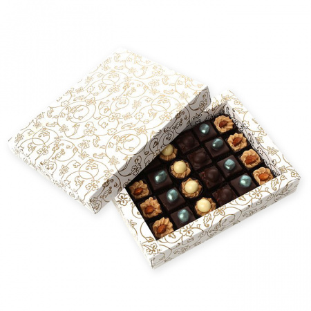 Средний набор конфет ручной работы второй номер Средний набор конфет ручной работы второй номер