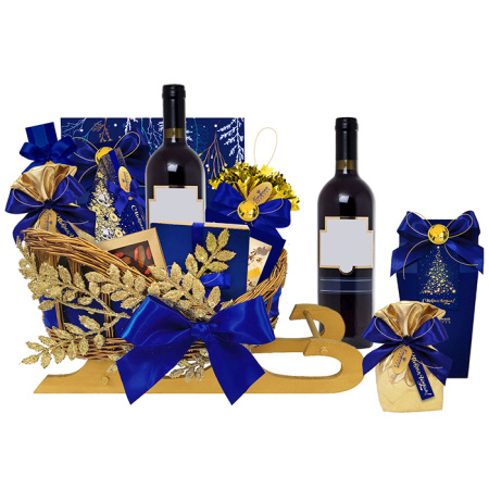 Корзина с конфетами ассорти, мармеладом, драже, шоколадом