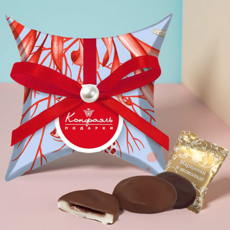 Подушечка малая с марципановыми конфетами 40г