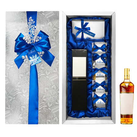 Подарочный набор: драже, цукаты, конфеты, ассорти, орехи 775г