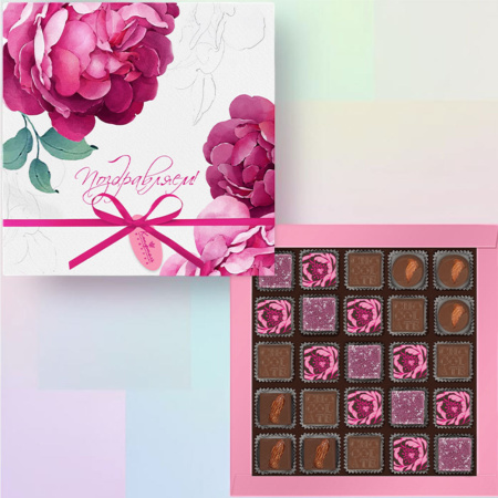 Набор конфет ассорти и черничного мармелада