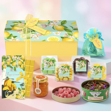 Набор: шоколад, драже, мармелад, варенье, чай