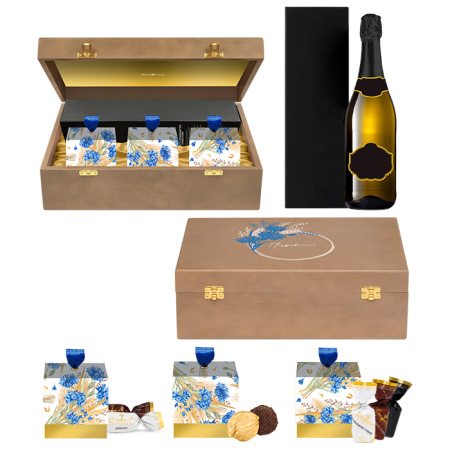 Шкатулка с конфетами: суфле, сухофрукты, марципановые