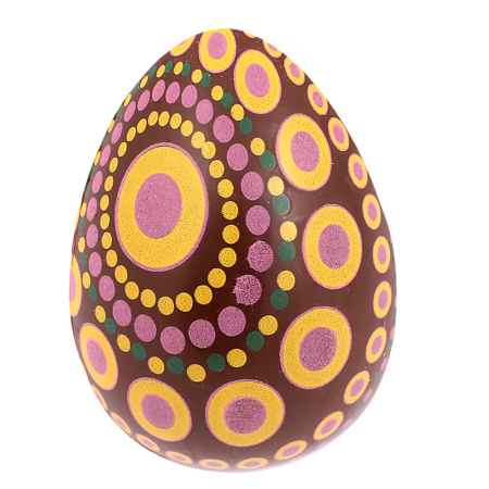 Яйцо из молочного шоколада с декором авангард
