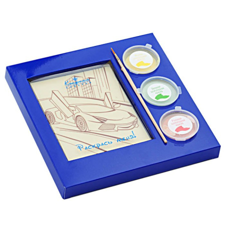 Раскраска Гоночный автомобиль белый шоколад