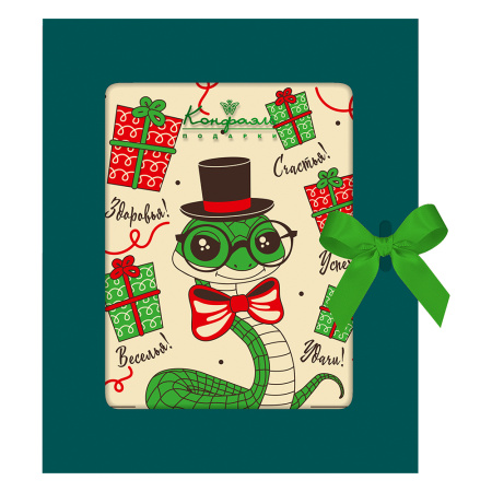 Открытка зеленая из белого шоколада с декором