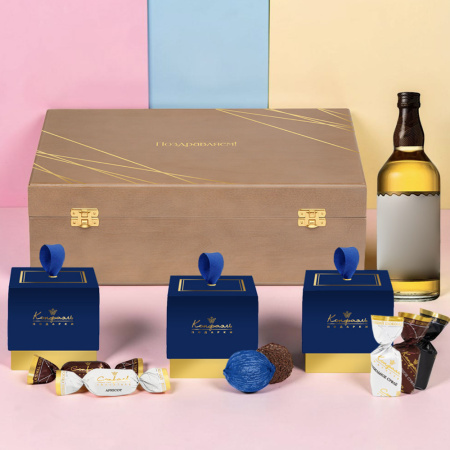 Шкатулка: конфеты марципановые, суфле