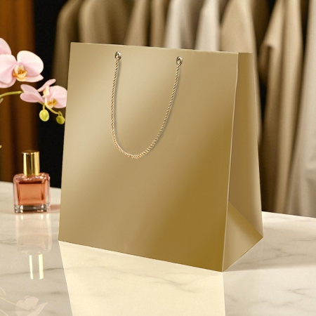 Пакет золотой 45х35х28 см