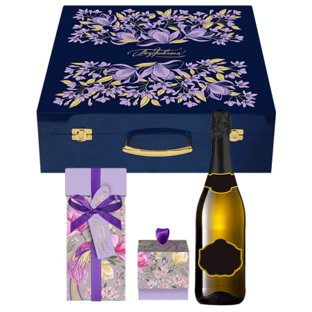 Шкатулка с конфетами: суфле-безе и мармелад Шкатулка с конфетами: суфле-безе и мармелад