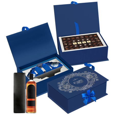 Роскошный подарочный набор: шоколад, драже, конфеты 785г