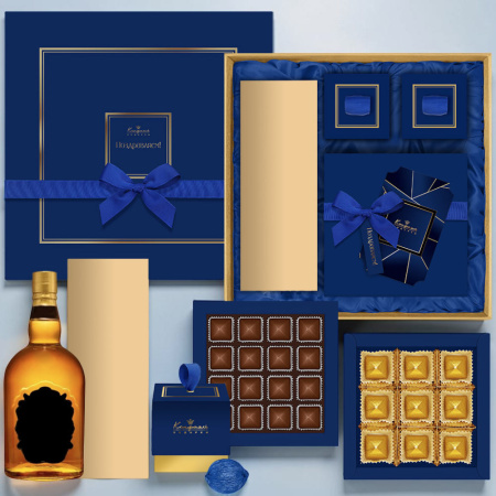 Набор: шоколадные конфеты ассорти, сухофрукты, марципановые