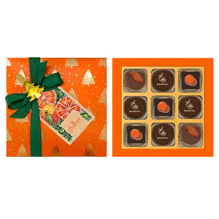 Подарочный набор: шоколад с миндалем, конфеты, ассорти 90г