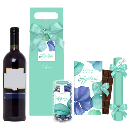 Набор шоколада молочного, драже, сухофруктов